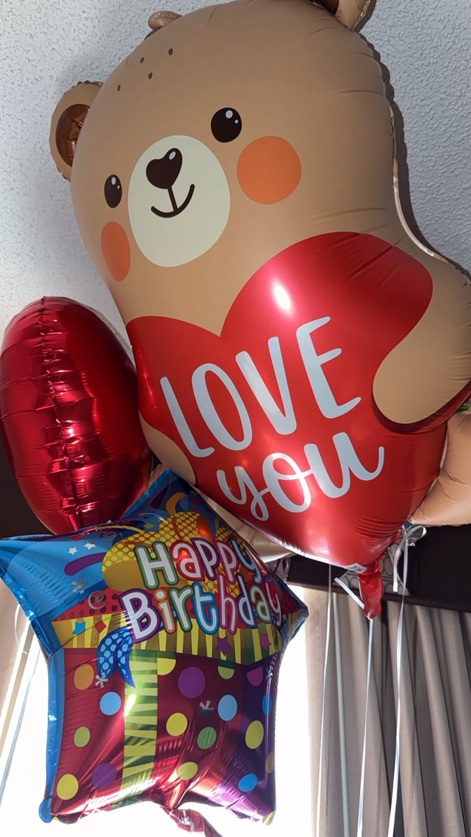 mindfuck's tweet photo. birthday birthday birthday https://t.co/7FbrbfNNuF
