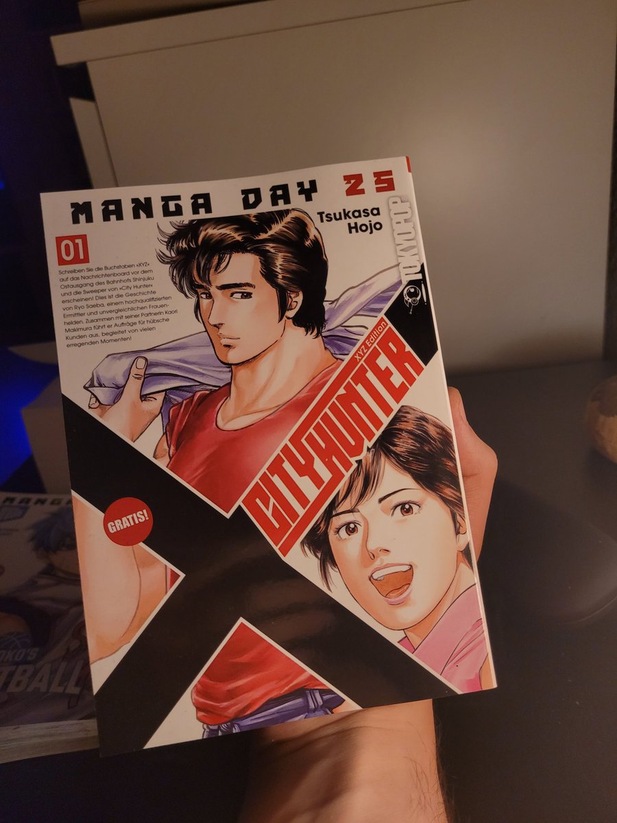 Robitz_1305's tweet photo. Der #MangaDay ist vorbei, die Leseproben sind durchgelesen. Vorweg, ich hatte Interesse an alle 3 Reihen, leider finde ich eine von denen nicht ganz so geil. 2 Sind aber durchaus Reihen die ich lesen würde.
In den Kommentaren findet ihr die Reviews, wenn ihr Interesse habt. https://t.co/qfvCNUddEg