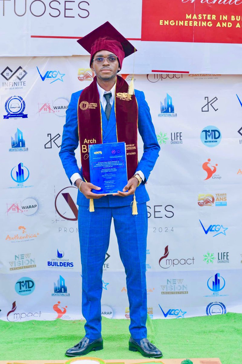 Soutenance de Giovani Bibi, étudiant en Architecture à l’Ecole Nationale Supérieure des Travaux Publics. 

Président du jury : Pr NKENG George ELAMBO 
Examinateur.  Dr MACKONGO Christian
Rapporteur : Dr BWEMBA Charles 

Mention :  Très Bien