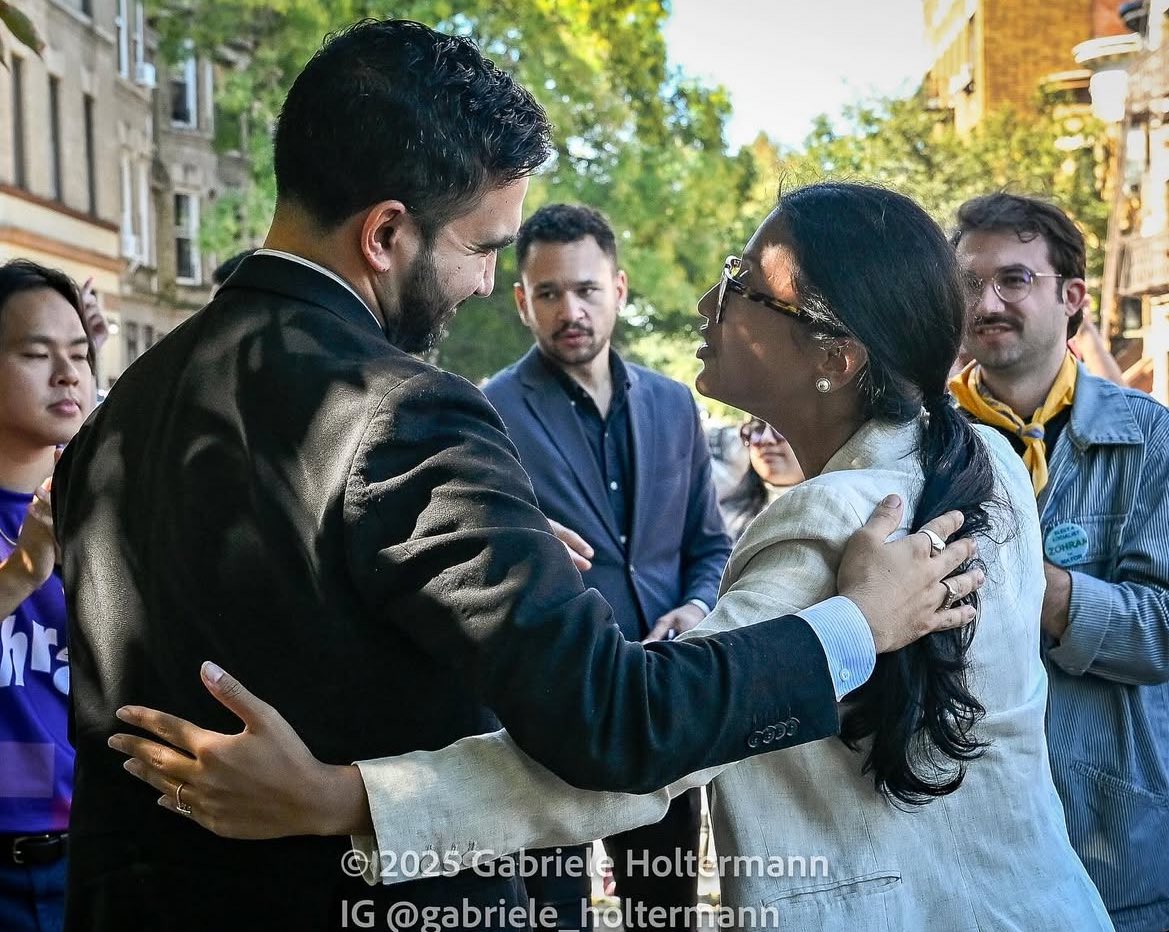 They said it couldn’t be done. We proved them wrong and beat the billionaires who tried to buy this election. Now they’re back, trying to buy Andrew Cuomo a seat. But we know what’s possible when we fight. We’re ready to fight for <a href="/ZohranKMamdani/">Zohran Kwame Mamdani</a>.