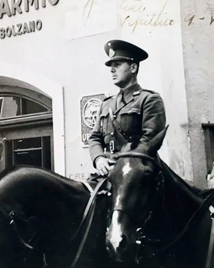 "Ganar una elección para fracasar en el gobierno es mal negocio. Para fracasar desde el gobierno es mejor no ganar la elección"

Juan Domingo Perón 🇦🇷