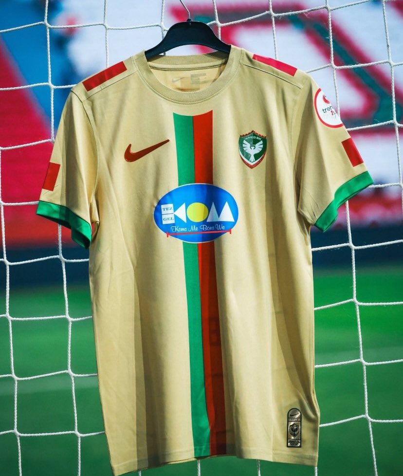 EnesMilli3's tweet photo. Onlar sadece takım, sen kimliksin amedspor ☀️ https://t.co/4o4woc4UzI