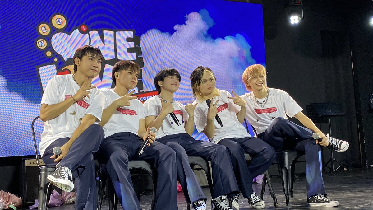 🫶🏻🫶🏻🫶🏻

#NEO_PH #ReadyGlow #NEO_OneLove_Anniversary
#NEO_Anniversary_Concert #NEO_ONELOVE_Concert