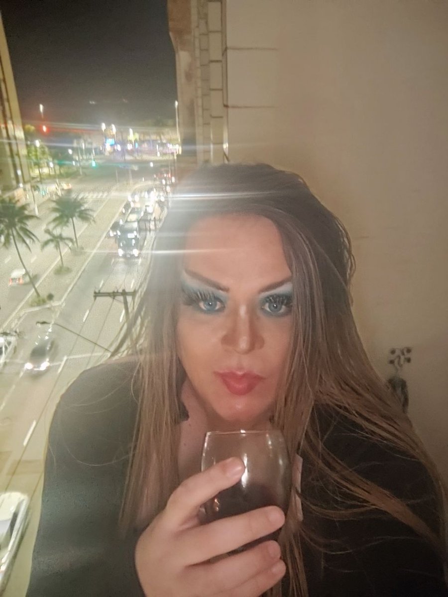 Bruna_Trans_Br's tweet photo. I love this wine
https://t.co/4lPYAZXGAE https://t.co/Oq0B2Y2QLf