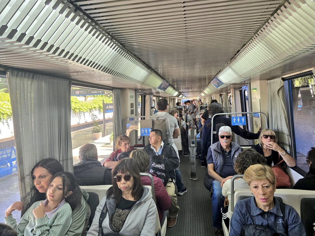 nonstopeurotrip's tweet image. This afternoon we've headed to the north of #BuenosAires to take 'El Tren de la Costa' which is actually a tram, from #Mitre out to #Tigre and the Río Plata delta 🚊🇦🇷 #Argentina #NonstopEurotrip