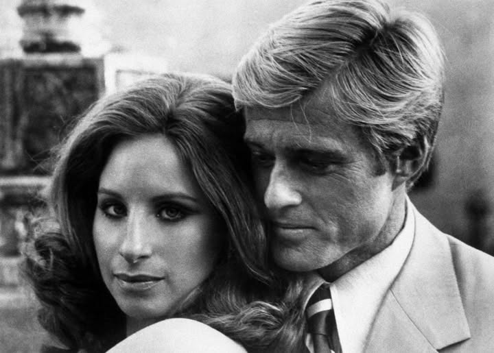 "- Las personas son más importantes que los principios o las causas.
- Hubbell, las personas son sus principios".
"Tal como éramos",  Sydney Pollack