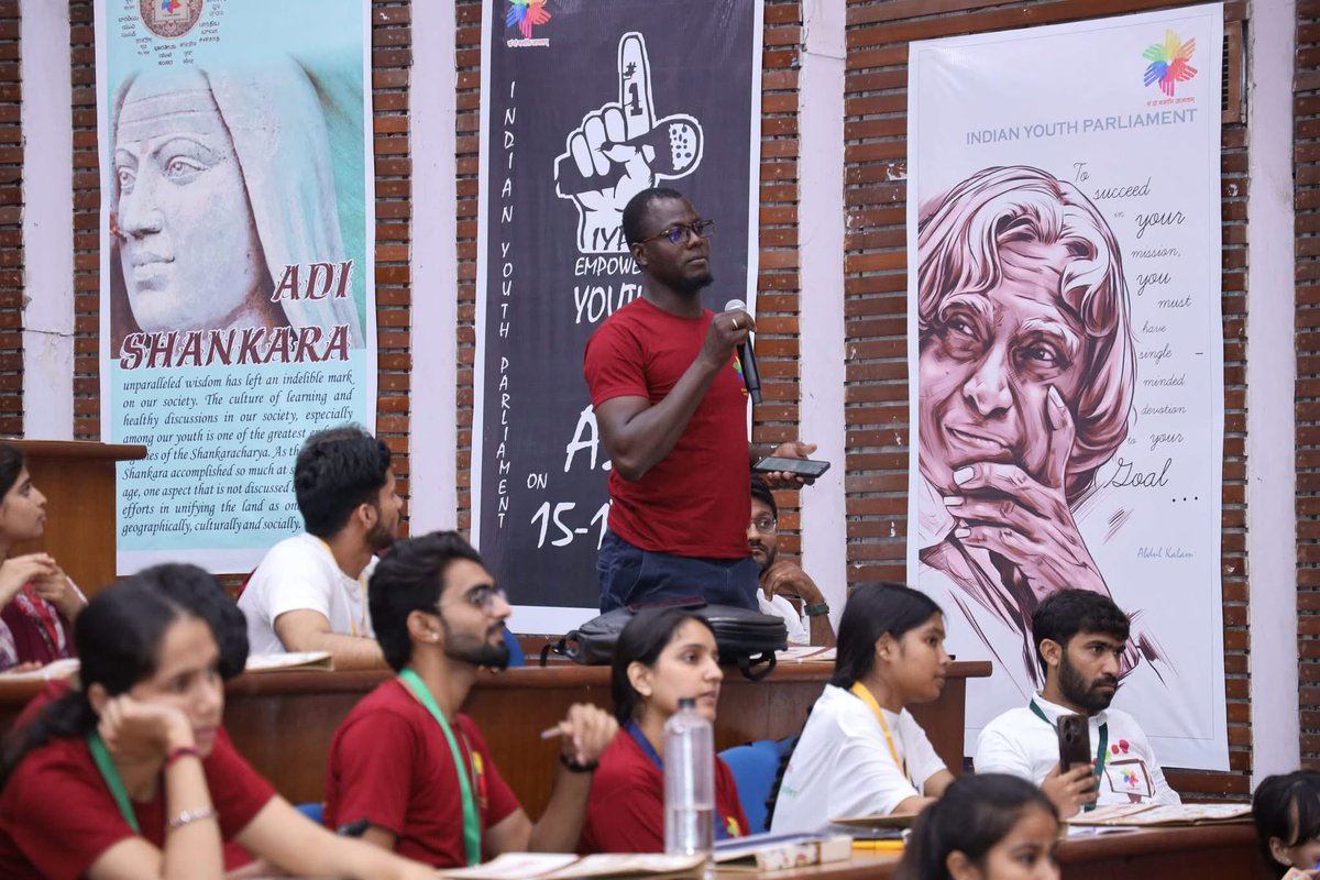 YouthParlia's tweet photo. सवाल मतलब, जागरूक हैं जनमत। 
#indianyouthparliament #eachothertogether
#democracy #iyp #mediafoundation #young #youth #mediafoundation #waterparliament https://t.co/jx0vTqsbwk