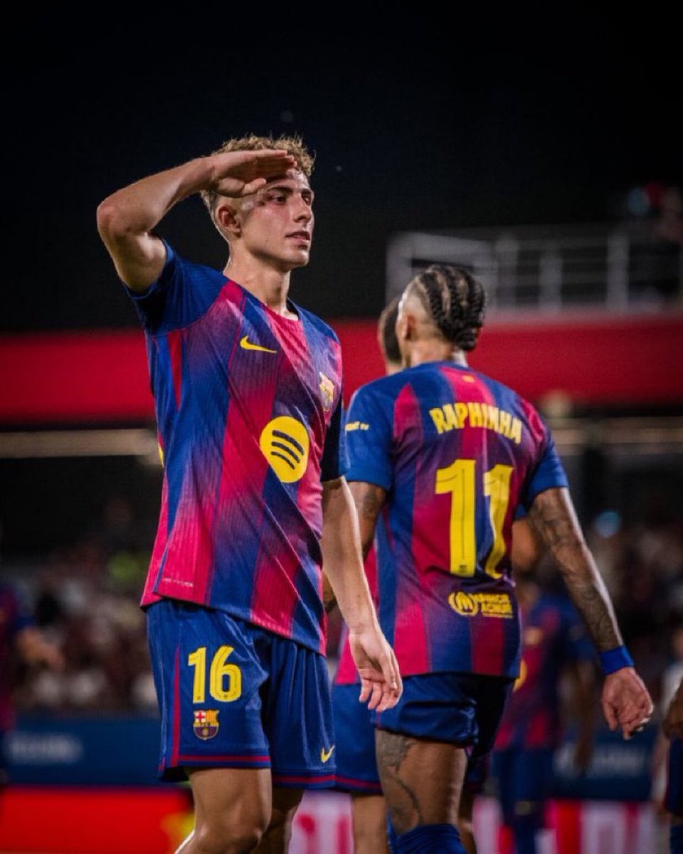 Creed_printz's tweet photo. 🚨🚨 No Barcelona fan should have less than 9000 followers. FOLLOW ME, reply under this tweet and follow everyone who likes your tweet 💙❤️ https://t.co/XN1q8UzfWk