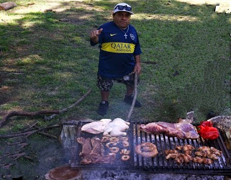 <a href="/porqueTTarg/">Tendencias en Argentina</a> Son patys a la parrila, como lo vas a llamar "asado"?  no te engañes maestro, Esto es una asado!