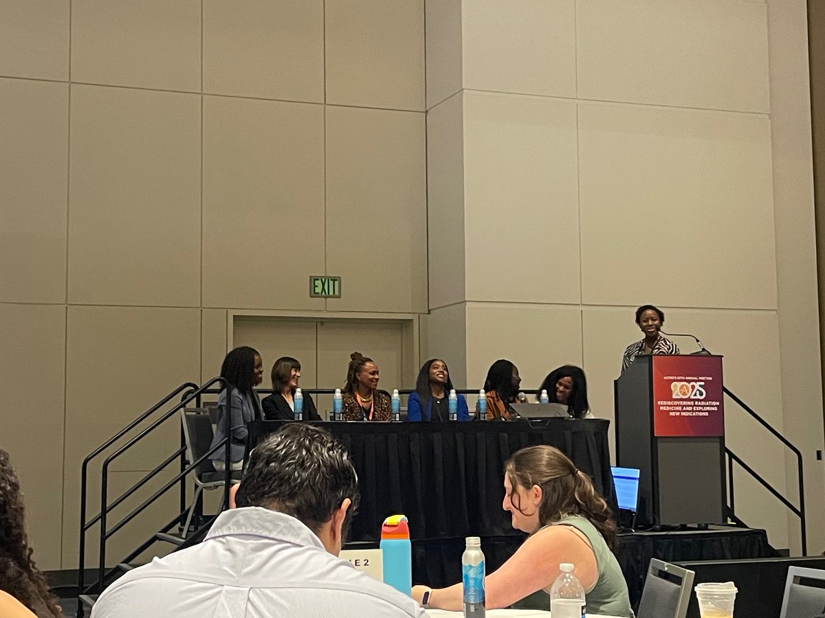 Happening now at #Astro25: the <a href="/ASTRO_org/">ASTRO</a>  Aspiring Scientists and Physicians Program. Inspiring the next generation of #radonc physicians, nurses, therapists, scientists, dosimetrists, and physicists!