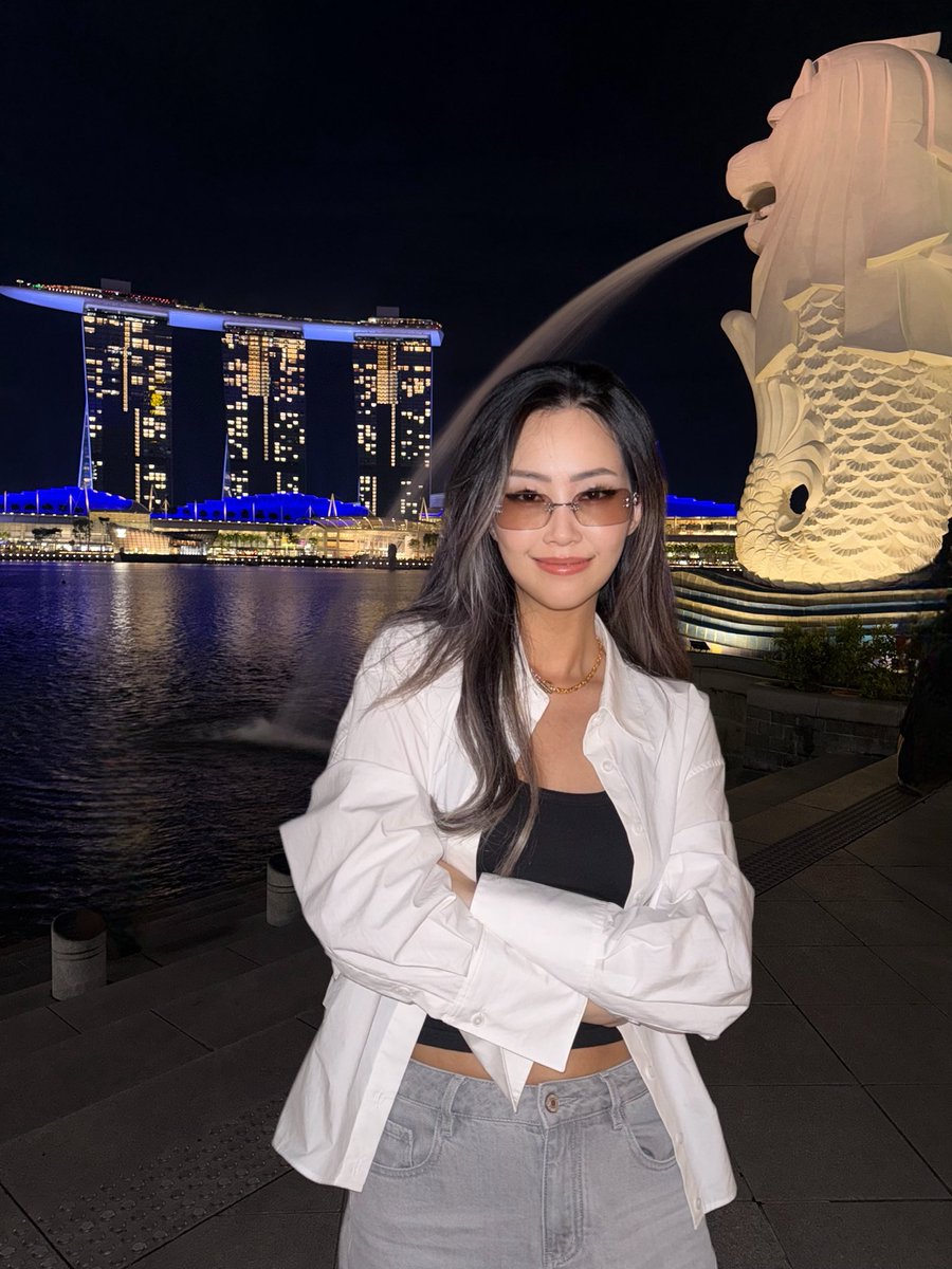 Shirley in SG.

With 3 goals only: 
1. Meet more cool KOLs 🦹🏻
2. In person catch-up with my clients👩🏻‍💻
3. Relevant networking 💃🏻

See ya see ya