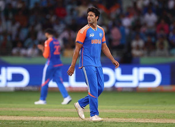 Shivam Dube in Final:

In 2024 WC Final - 27(16),
In 2025 Asia Cup Final - 33(22)