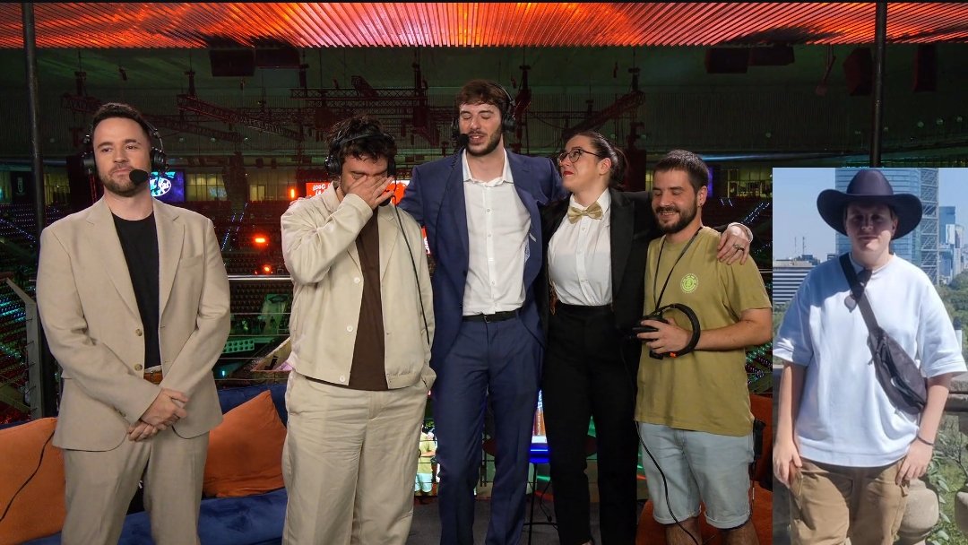 ErixGer's tweet photo. Nuestras voces @LVPWolk @Champi_14 @fercardenete @noa_pls @BebeCaster del @lol_es @LEC @EMEAmasters @lolesports si se apagan se apagarán demasiados recuerdos con su voces https://t.co/cxdugJJsmw