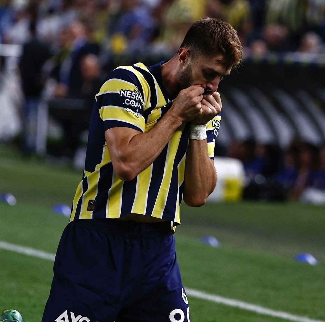 henrygnnr's tweet photo. İSMAİL "AHTAPOT" YÜKSEK https://t.co/uHOjzEEMqf