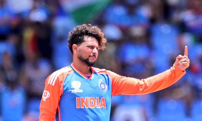 VOfficial121's tweet photo. Bumrah showing Pakistan that dominance isn’t just on the pitch, but also in the skies 😂✈️🏏
Do bhai dono tabhai 👑 💖 

#indvspak2025 #AsiaCupFinal #IndiaVsPakistan
 https://t.co/A9XmZExBQc https://t.co/dDj8ri7dBW