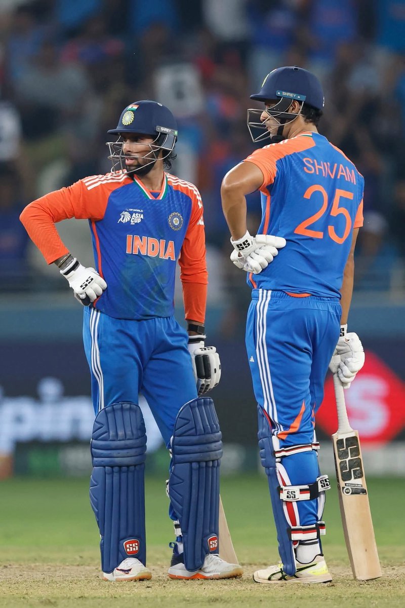 टीम इंडिया को एशिया कप जीतने पर हार्दिक बधाई एवं शुभकामनाएं.!! 🙏💯❤️💪💐

#asiacup2025