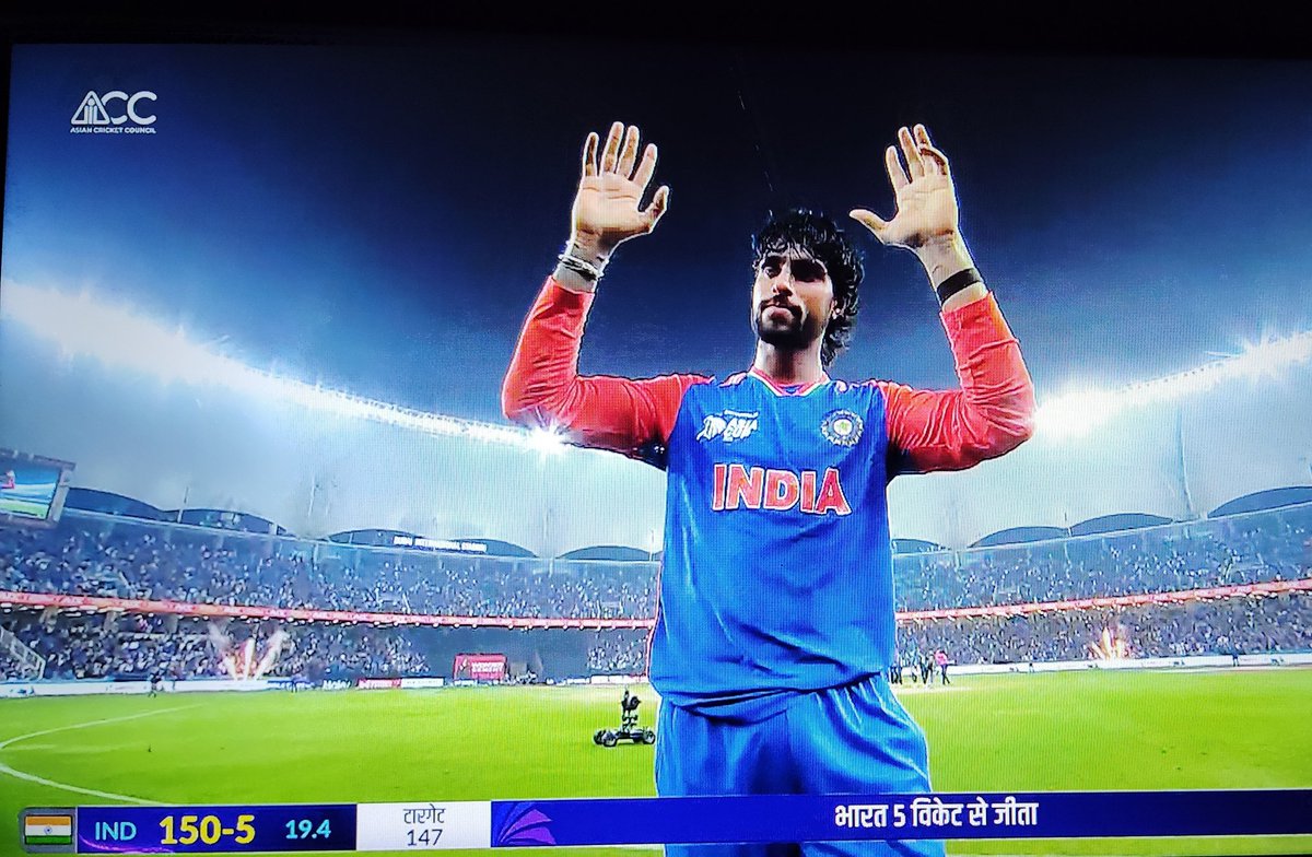 Congratulations team india 💐🇮🇳

Well played Tilak ❤️❤️😊

#INDvPAK #AsiaCupFinal
#AsiaCupFinal