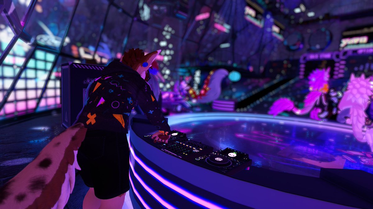 rainstar9805's tweet photo. We’re real DJs now!!! Me and @CayenneCoyote got to do our first live dj sets at @AxeCatcherTycho’s birthday!! 

And I got to open for my favorite DJ @BarcusBrown!!! He liked my set!! :33333 https://t.co/Dw8XO5uMcw