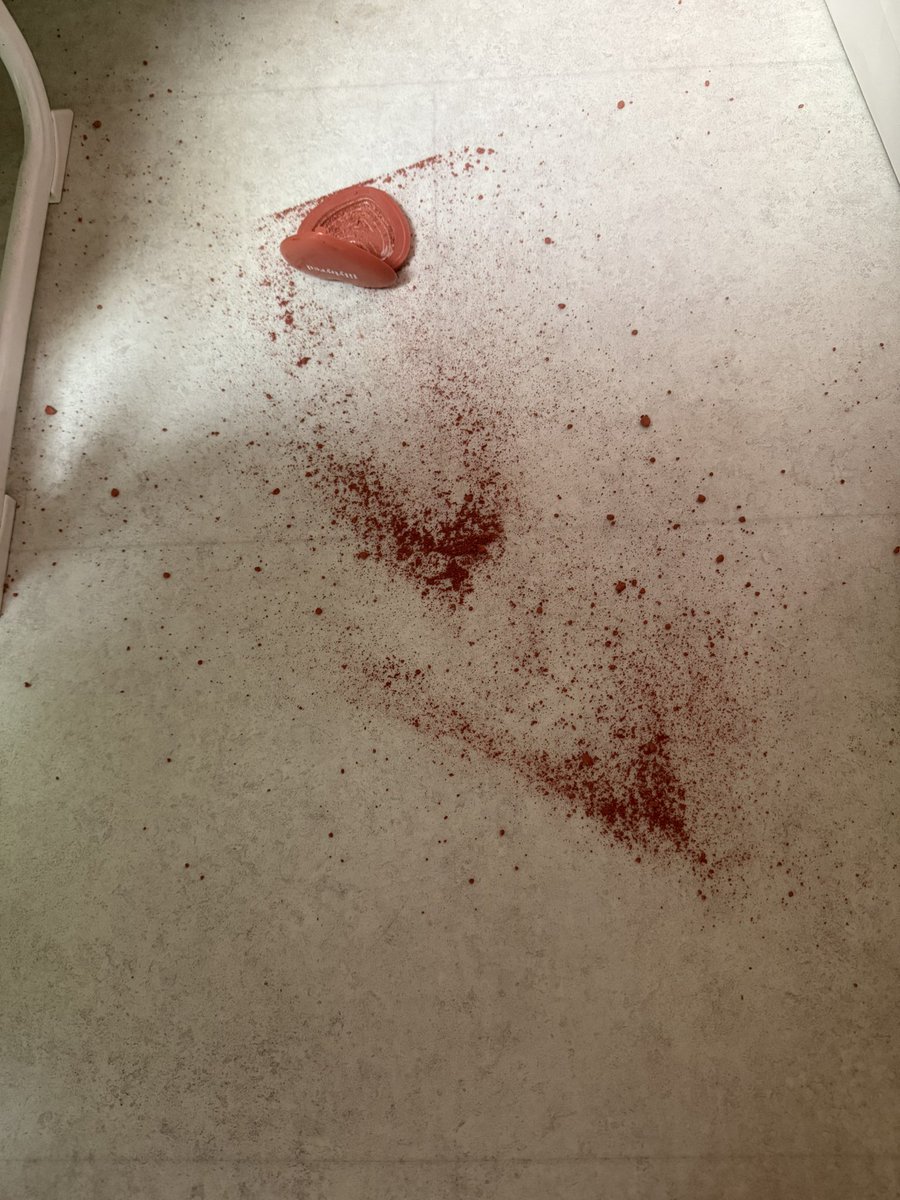 럭키비키적 사고 부탁드려요