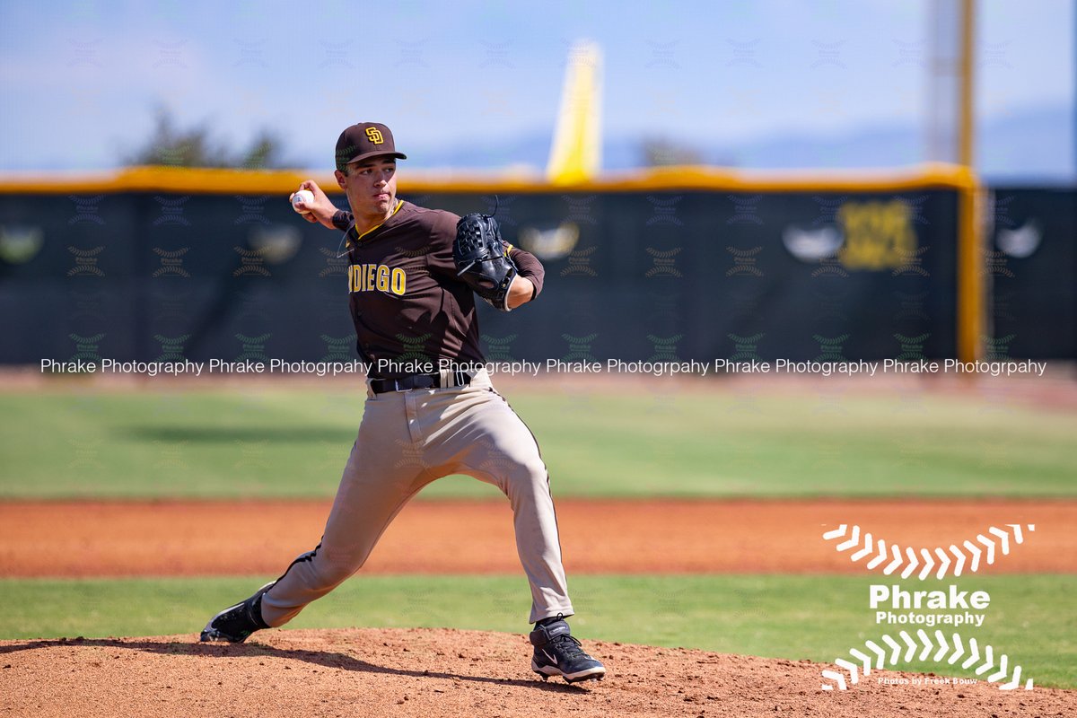 Phrake Photography tweet media