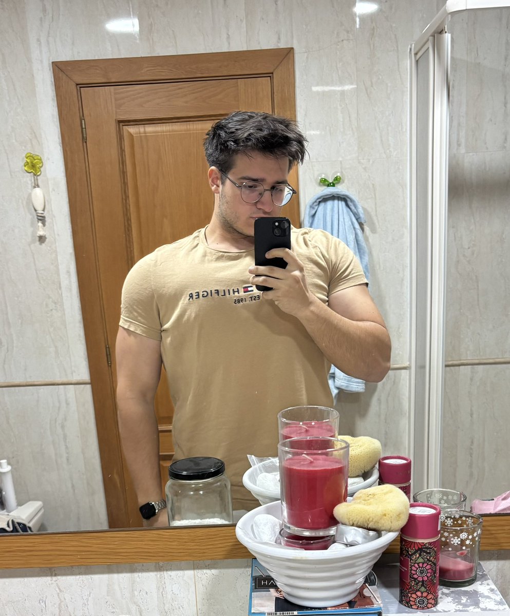 Erizillo tweet media