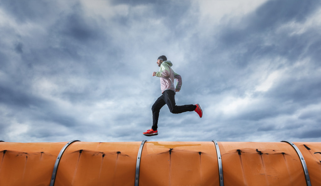 Třikrát skončil druhý.
Nikdy se ale nevzdal snu.
Doběhnout k noze krále Leónidáse ve slavném Spartathlonu jako první.
Radek Brunner to dokázal dnes na desátý pokus. Trať dlouhou 246 kilometrů zdolal nejrychleji ze všech, do cíle doběhl s českou vlajkou.

📸J. Mensatorová