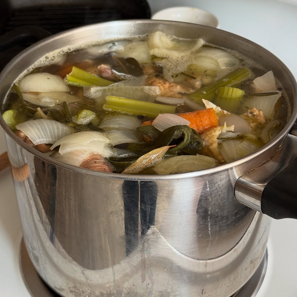 It’s officially stock and soup season! My feed will only be filled with soup recipes. You’re welcome to share your favorite soup recipe!