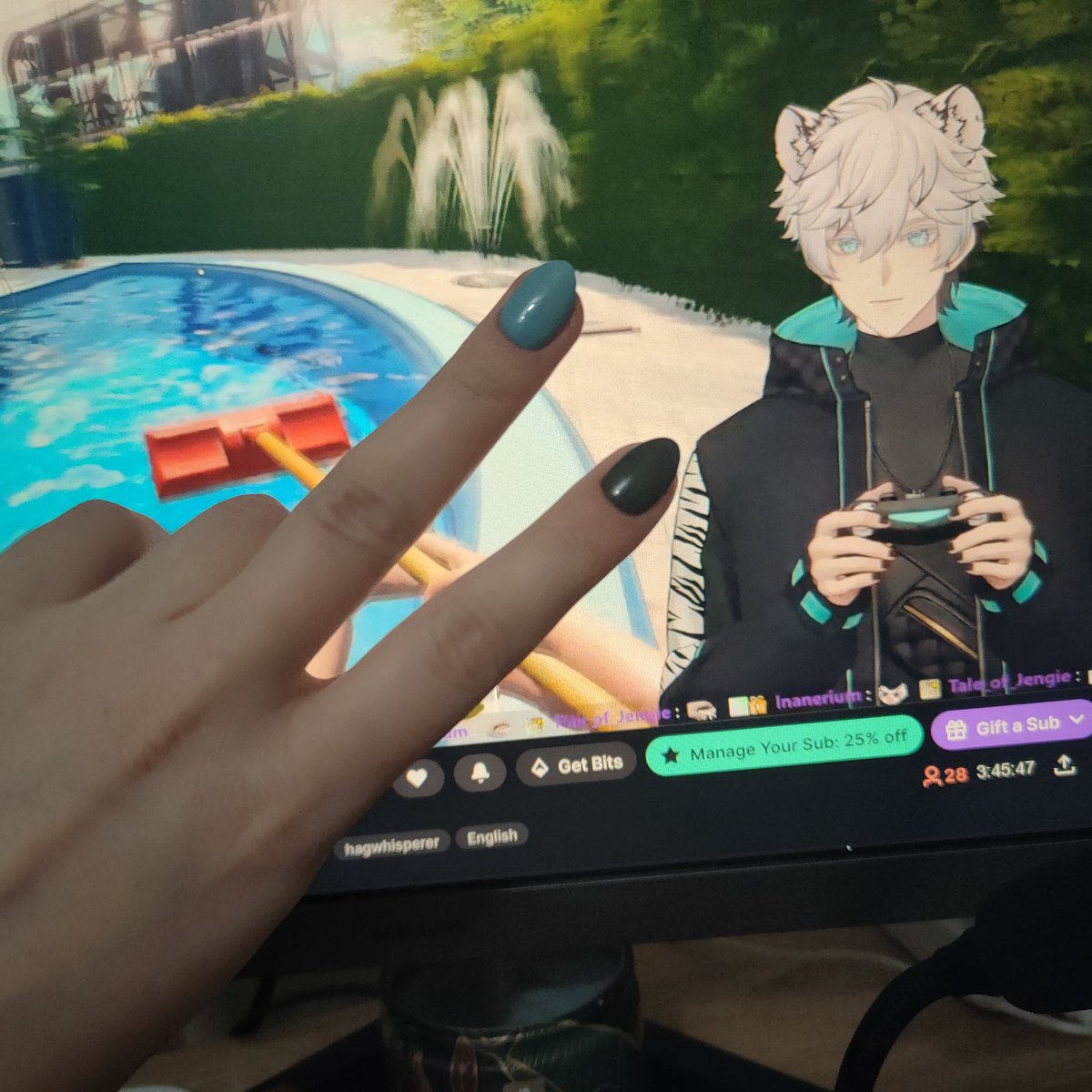 it took me a day to realise that i made my nails in the Cielwave colours unconsciously LOL