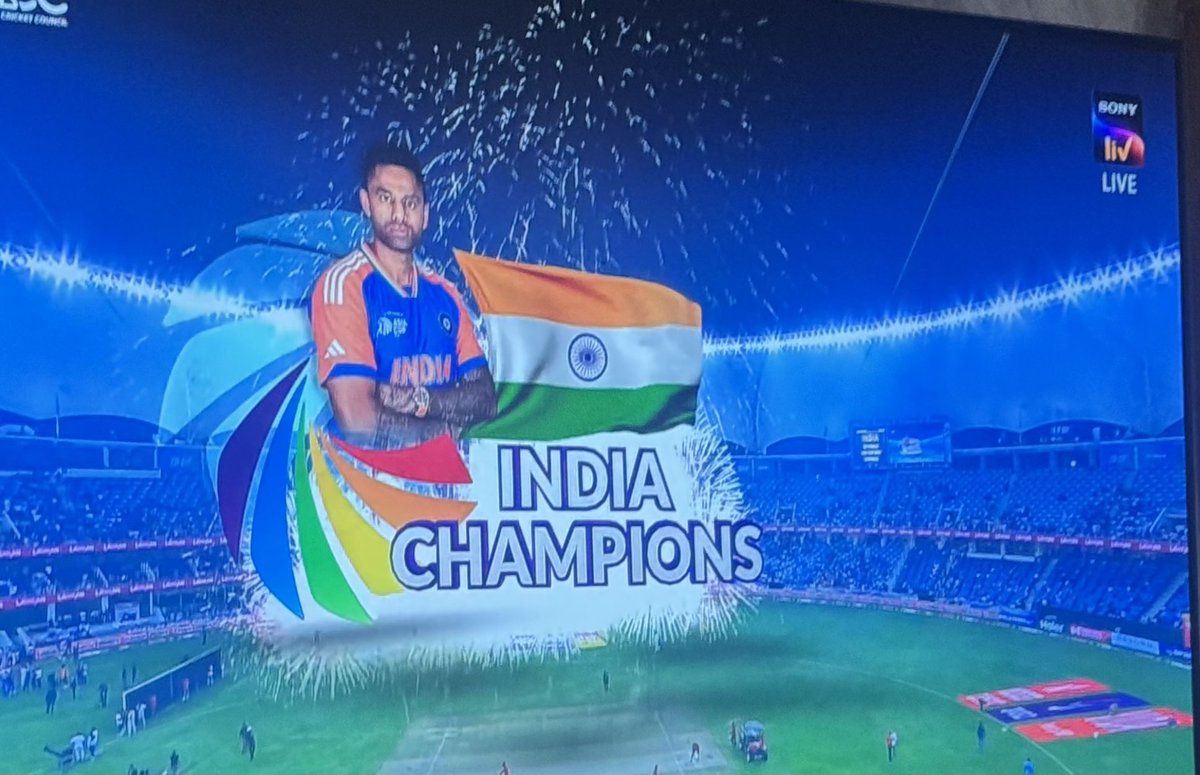 अनूप.... tweet media