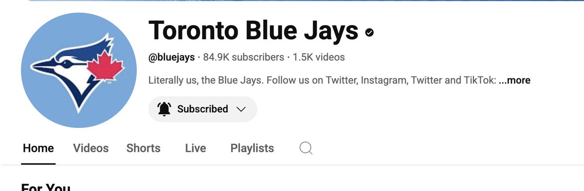 PapaSmurfTO's tweet photo. @BlueJays @ShaneBieber19 notification bell too 🔔 https://t.co/6Yk8ePBhfn