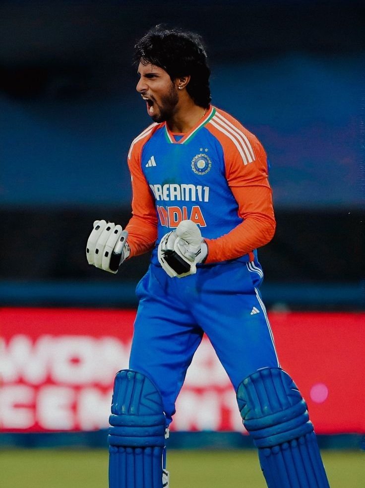Boss TILAK VARMA ❤️

#indvspak2025 #AsiaCupFinal #tilakvarma #INDvsPAK #PAKvsIND