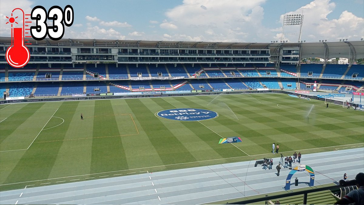 Precioso horario el que pone <a href="/WinSportsTV/">Win Sports</a> a esta hora en cali.
Por favor <a href="/AndreaGuerreroQ/">Andrea Guerrero</a> un poco mas de coherencia en los horarios de la liga.