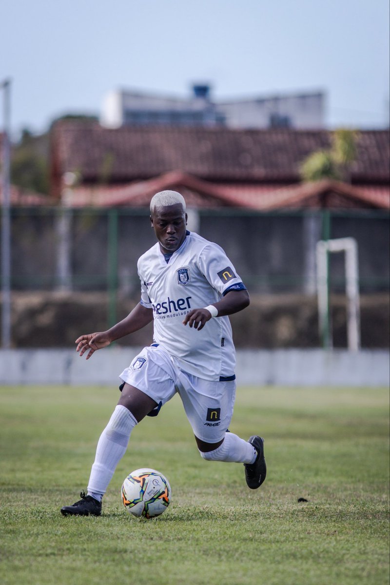 Fabiano00_'s tweet photo. Até a última gota de suor. 🤟🏾🥷🏾 https://t.co/Uklg8Sldt1