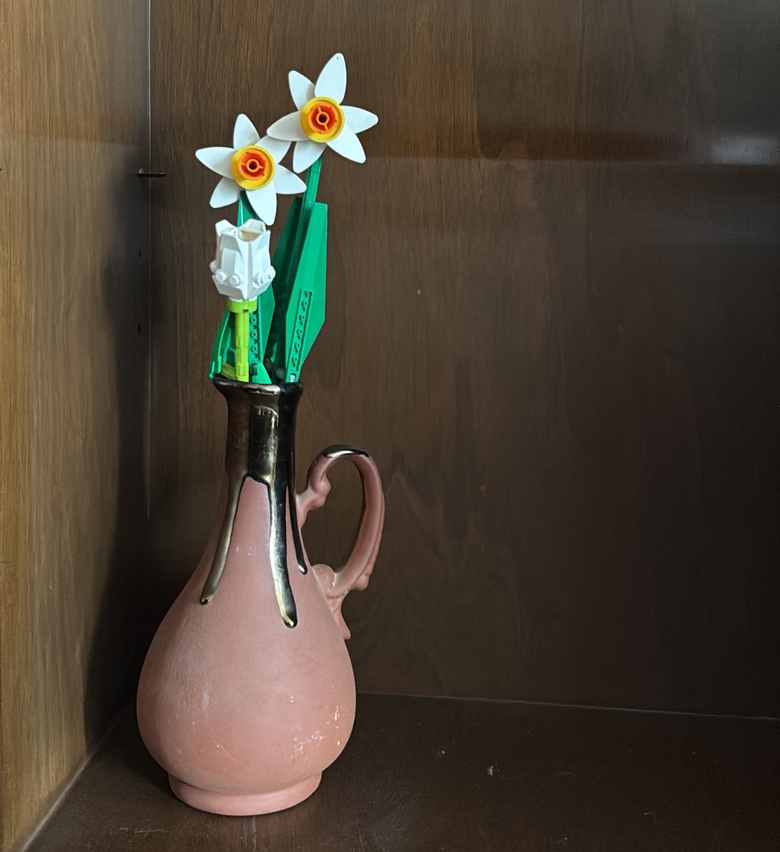 danielgaaal_'s tweet photo. Que mi vida tenga la gracia de una flor y la abundancia generosa de un árbol https://t.co/oYEApdKLfe