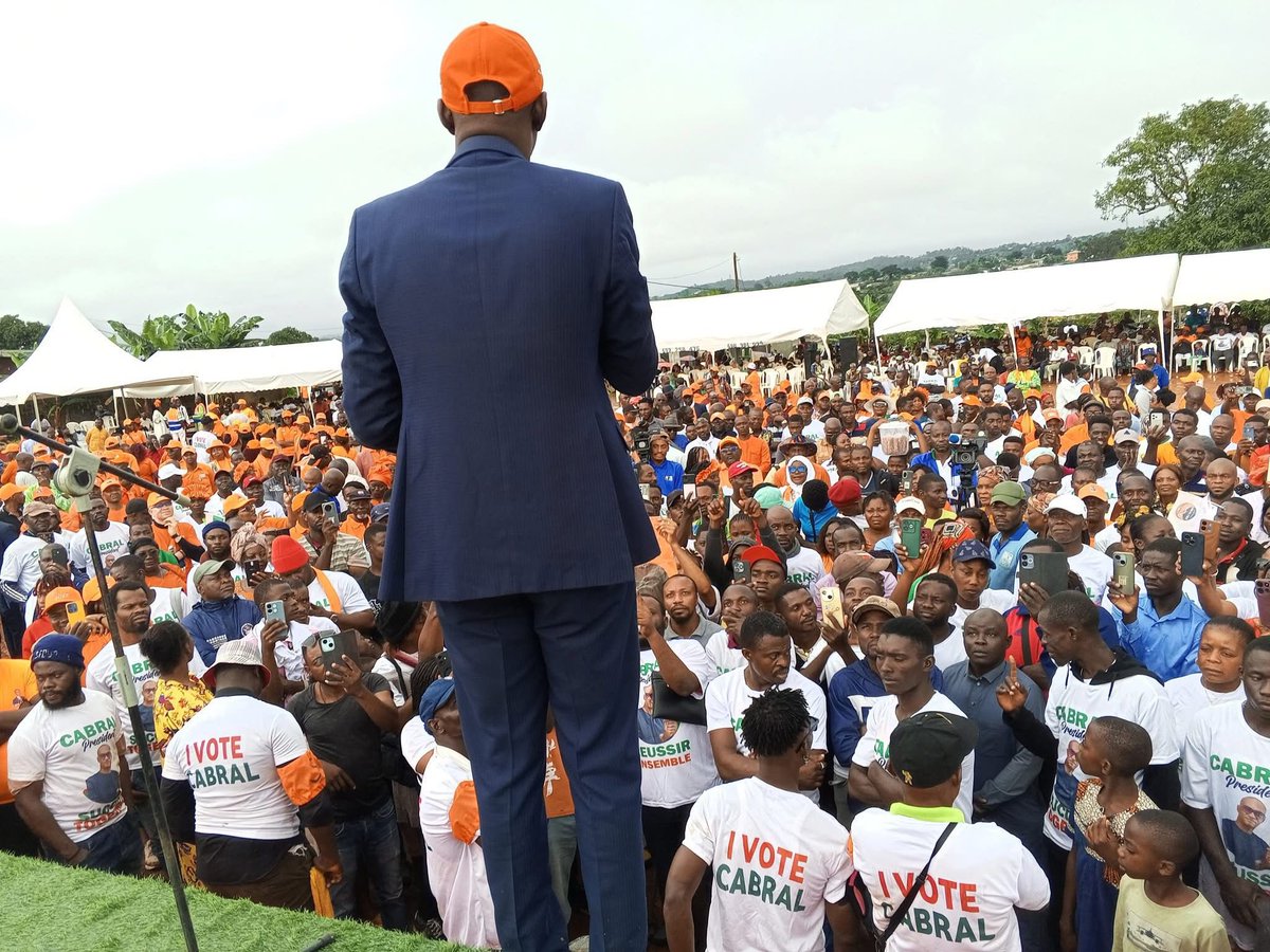 Pcrn_Officiel's tweet image. 🟧✊🏾 Edéa showed up today!
An exceptional mobilization with President @CabralLibii to write a new page of our history.
👉🏾 cabral2025.cm

#succeedtogether #godisincontrol #orangecoalition #orangesurge