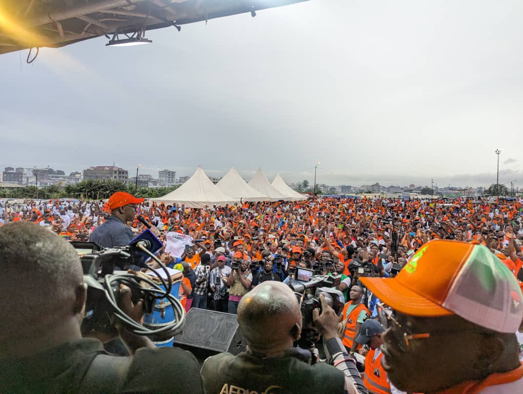Pcrn_Officiel's tweet image. 🟧✊🏾 Today Douala vibrated with the Orange Wave!
A massive crowd gathered around President @CabralLibii to carry hope and change.
👉🏾 cabral2025.cm

#succeedtogether #godisincontrol #orangecoalition #orangesurge