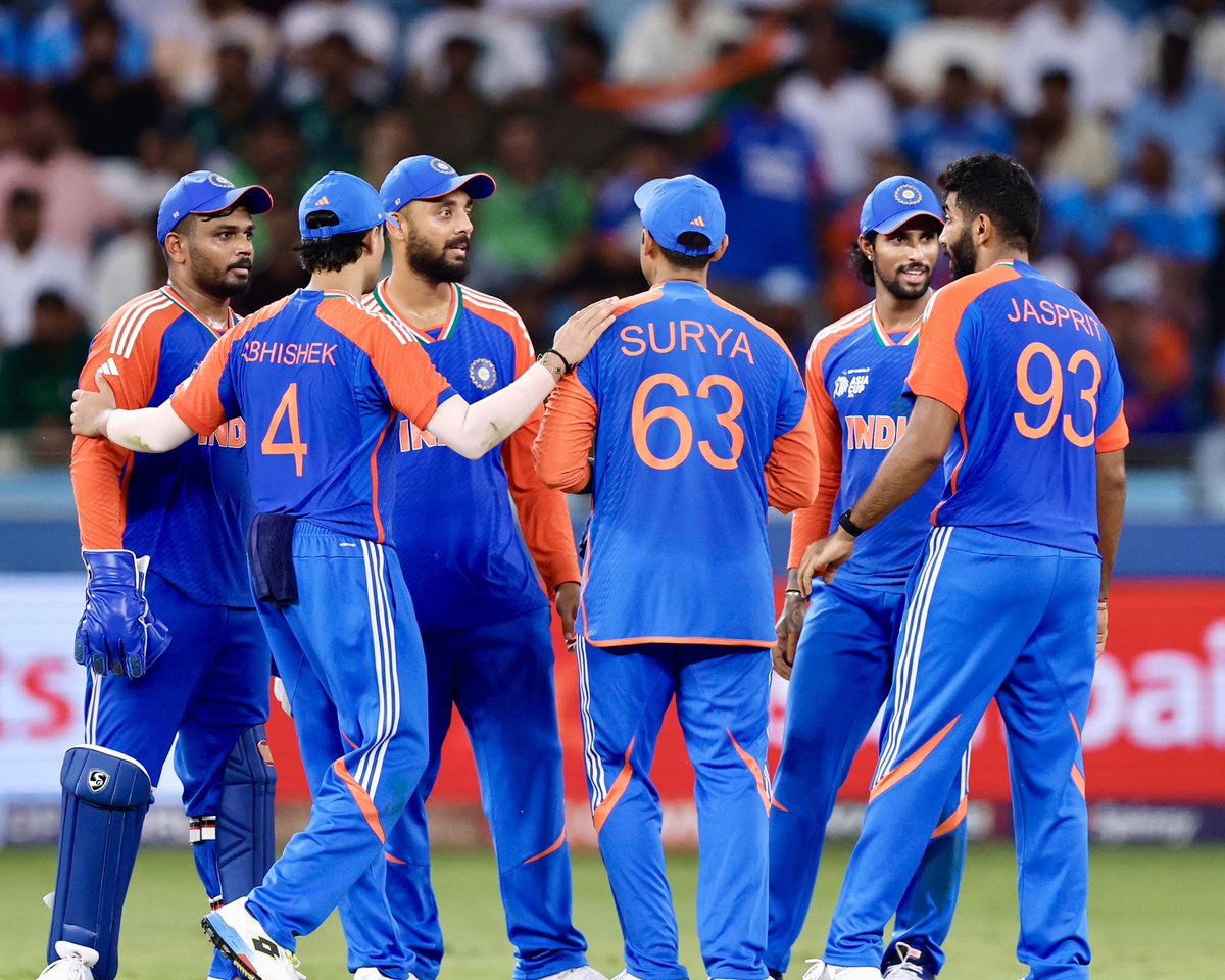 #AsiaCupFinal
बधाई हो टीम इंडिया आप यूं ही विश्व भर में चमकते रहो।
एशिया कप जीतने की बधाई  आप लोग भी बधाई दीजिए