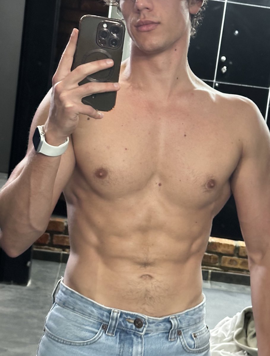 Say hi👋🏻😘😏