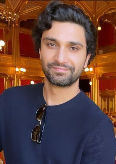 sumbalxahad's tweet photo. Happy Birthday, Ahad! Your calm smile and graceful personality bring peace to many. May Allah keep you always happy, safe, and surrounded by love. ๐ธ
#WelcomeBackAhad
#AhadRazaMirIsBack
#AhadRazaMir https://t.co/v0DpQ2QSQC