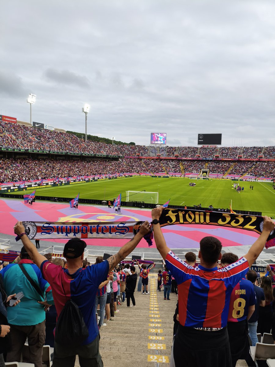 Líders de la <a href="/LaLiga/">LALIGA</a>...
VOLEM LA GRADA D'ANIMACIÓ!!
🍻🏴󠁧󠁢󠁥󠁮󠁧󠁿💥📢
#ForçaBarça
#Supporters
#FCB
#FCBarcelona
#FCBlive
#Antimadridistes
#Barça
#SenseLaGradaNoEnsAgrada
#VolemLaGradaDAnimació
#BarçaRealSociedad