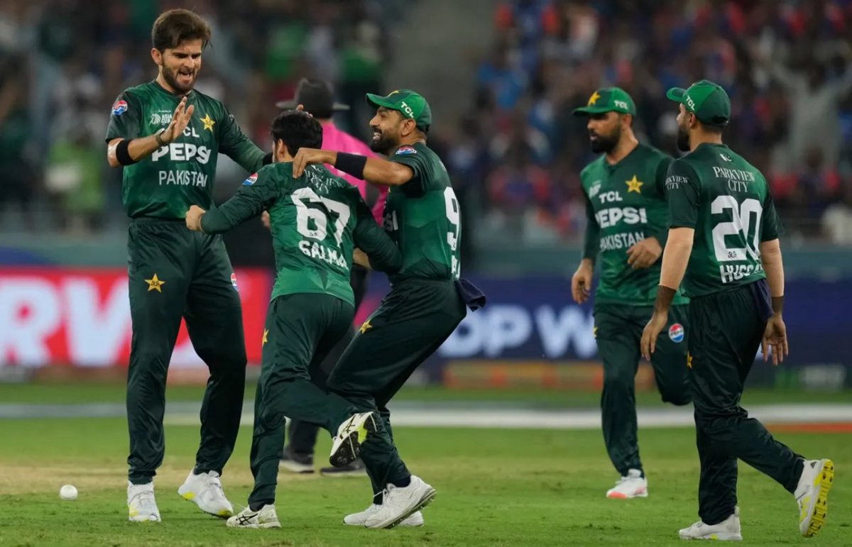rummanraees15's tweet photo. We all are equally broken! But nevermind, its all part of the game. Bowlers showed great courage on their way to defend a low total. Heads up boy, look forward to the new challenges. Always backing you! Pakistan Zindabad 🇵🇰 https://t.co/jUvGtKka6n