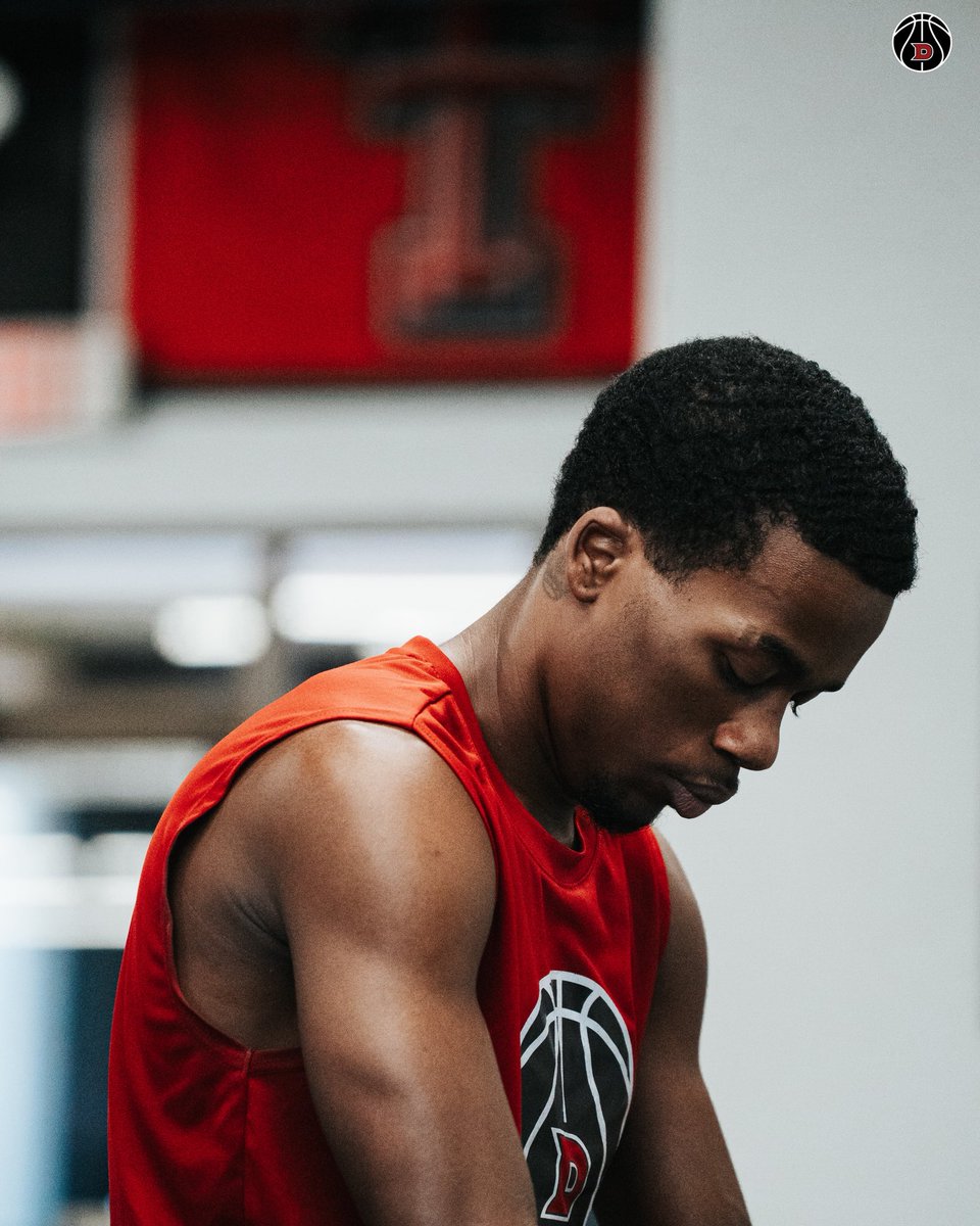 TaKenanAnderson's tweet photo. Ta’Kenan Anderson Soph | Guard |Dallas Christian College| Watch When Its My Time Up!💯 #basketball #college #collegebasketball #nccaa #ncaa #Sports #Houston #Dallas https://t.co/XP3EOK9GRz