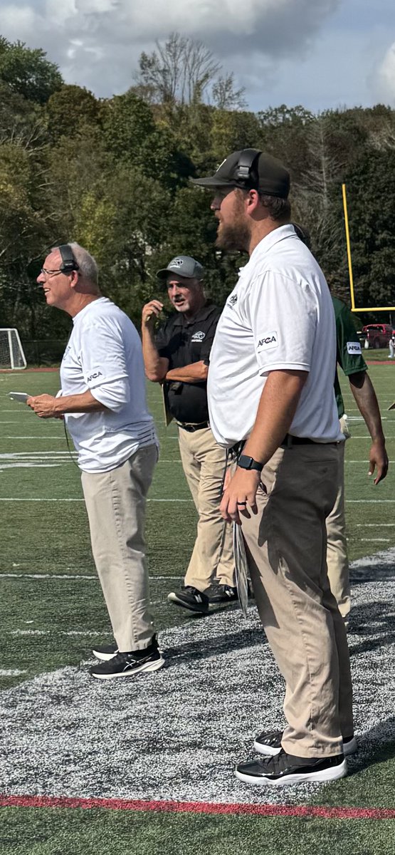 Saturday, September 27th your Nichols College Bison 🦬🏈 defeated the New England College Pilgrims representing <a href="/WeAreAFCA/">AFCA</a> 

#FULLTHROTTLE
