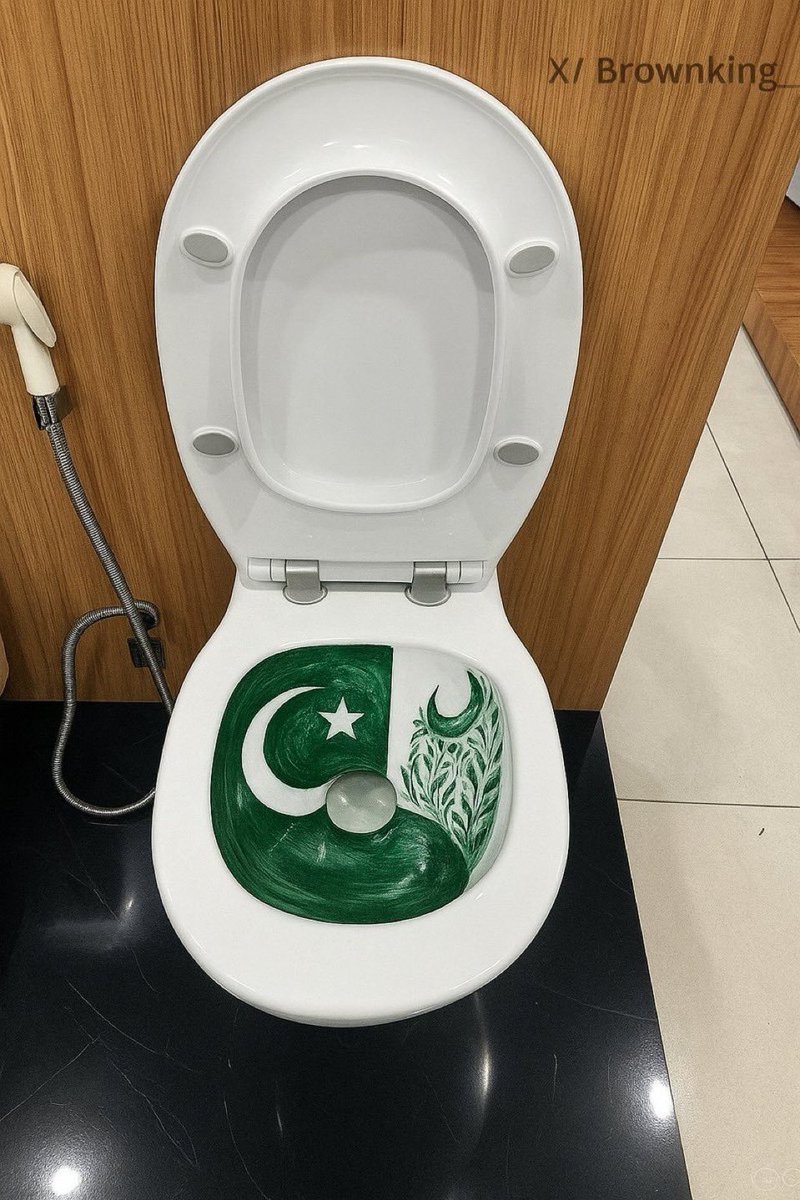 xPriyanshuVerma's tweet image. After India’s win, Elon Musk changed the like button! 😎
Go check it out and try it! Congrats India! 🇮🇳🏏
#AsiaCupFinal #INDvsPAK #AsiaCup2025 #IndianCricket