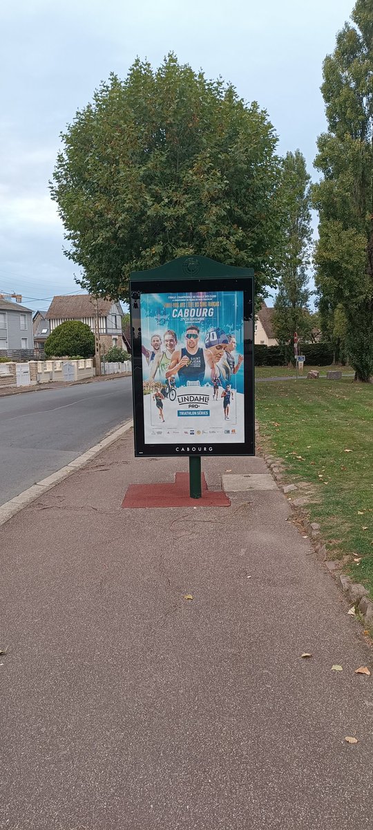 Rem94240's tweet photo. C'était un grand weekend de Triathlon à #Cabourg ! @FFTRI https://t.co/46e89i4JRO