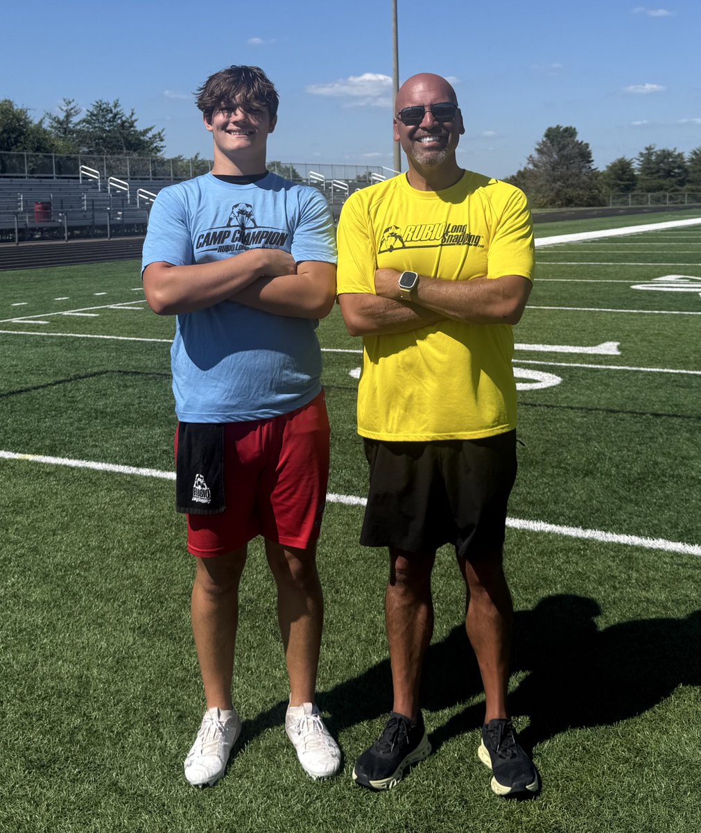 TheChrisRubio's tweet image. Rubio Long Snapping is proud to announce that Brayson Albin (AL, 2027) is the champion of the Nashville Fall Camp!
——
Next stops for Rubio Long Snapping: 10/12 in Atlanta, 10/19 in Los Angeles, 10/26 in Dallas, 11/09 in Charlotte, 12/07 in San Francisco and New Jersey, 12/14 in…