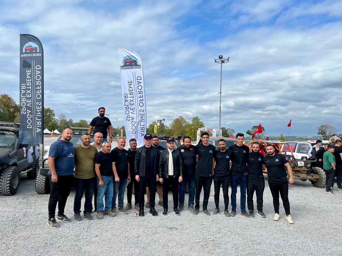 Sapanca Kaymakamımız Sayın <a href="/SAYazici_/">Şaban Arda Yazıcı</a> , “Gölün Sesi, Doğanın Gücü” mottosuyla düzenlenen Sapanca Kamp ve Offroad Festivaline katılım sağladı. 

Kaymakam Yazıcı, “Bu güzel etkinliğe katkı sunan ve emeği geçen herkese teşekkür ediyorum dedi.”