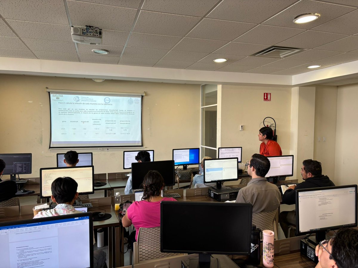 ReMexInmunoSi's tweet photo. Terminando con nuestro curso de #inmunoinformática, sobre RNA-Seq, y modelos computacionales en #inmunología. Muchas gracias a la SMI y los organizadores, y sobre todo a los asistentes por su entusiasmo. 🙏💻���� @InmunoMetLabMX @SMInmunologia @OtonielRJ @Kempis_LA @DarelyYarazeth https://t.co/p5vbmXbIfQ