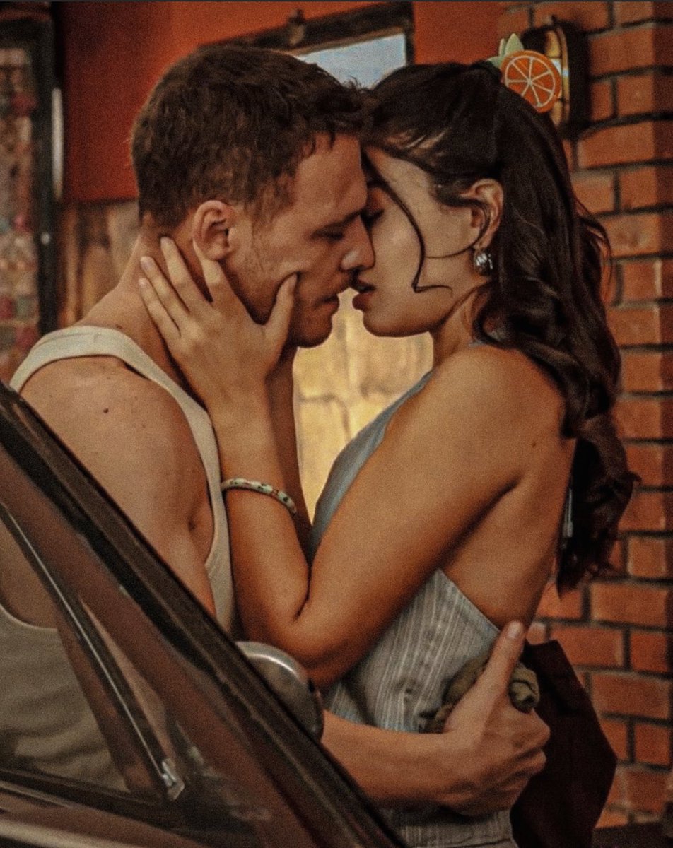 alwaysmyway76's tweet photo. Si el falso disparo no ha sido el final del capítulo ya sabemos que va a ser el beso..... Como no me lo den en en full HD y de como mínimo 10 segundos va a arder Troya. Aviso
#Çarpıntı https://t.co/9EZr59gHbg