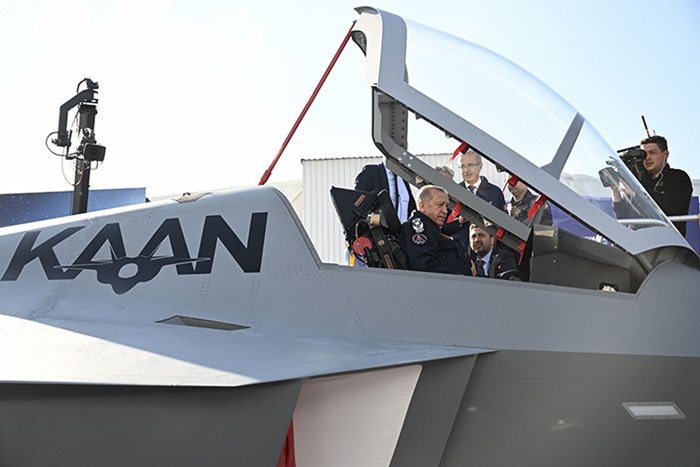 -Ya kardeşim sırf 2 ton demir var diyorum bunun içinde